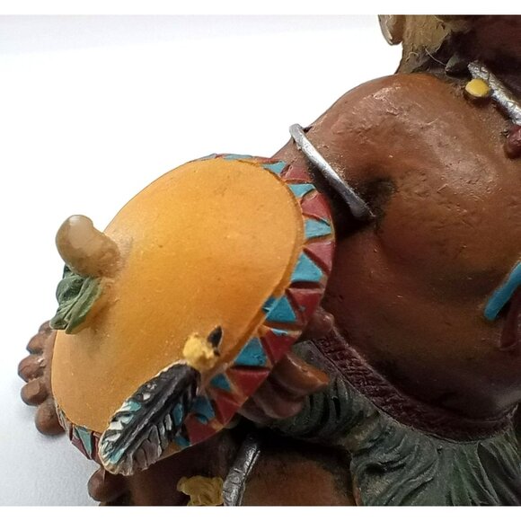 Native American Smiling Baby Figure Deer Antler Headdress Shield Vintage 3 Inch - Picture 9 of 15